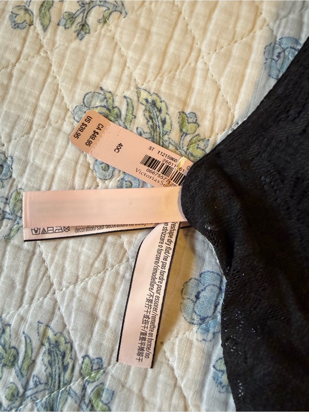 Victoria's Secret Black Lace Racerback Push-Up Bra - Picture 4 of 6